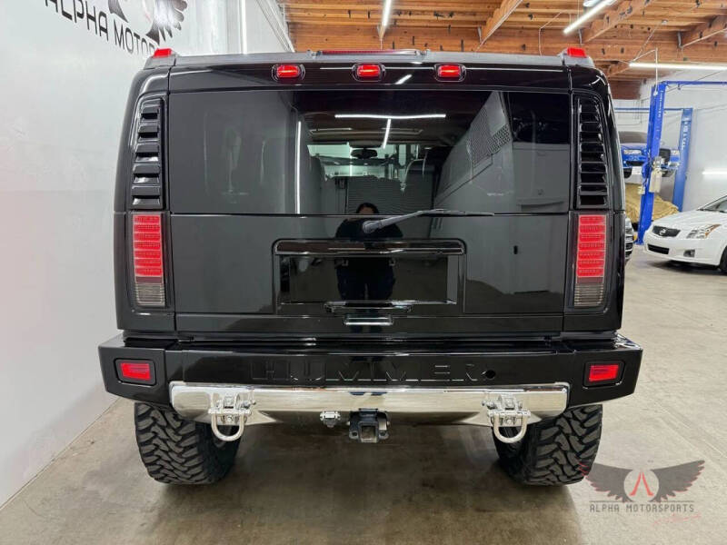 2005 HUMMER H2