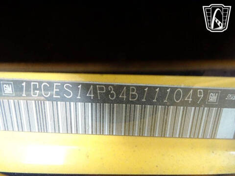 2004 Chevrolet SSR LS