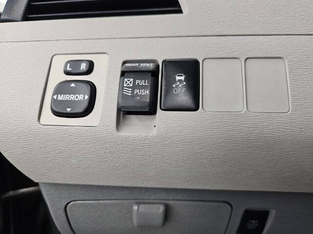 2012 Toyota Sienna XLE 8-Passenger