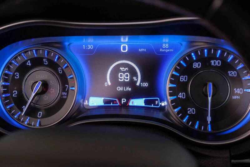 2021 Chrysler 300 S V6