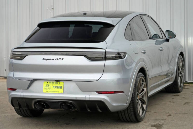 2021 Porsche Cayenne GTS Coupe