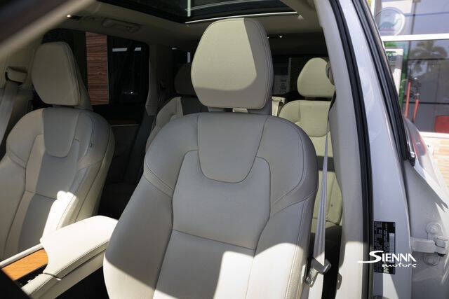 2022 Volvo XC90 Recharge T8 Inscription Expression 7P