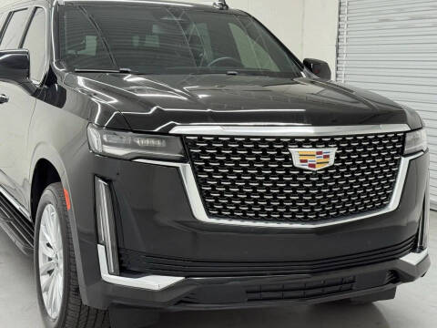 2023 Cadillac Escalade ESV Luxury