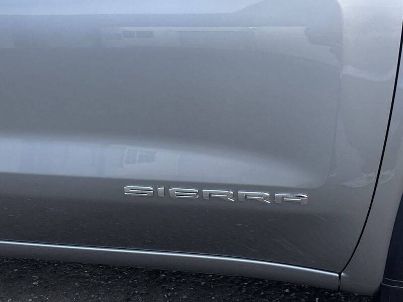 2025 GMC Sierra 1500 Pro