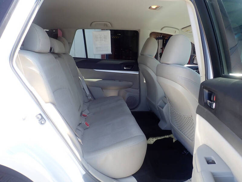 2013 Subaru Outback 2.5i Premium