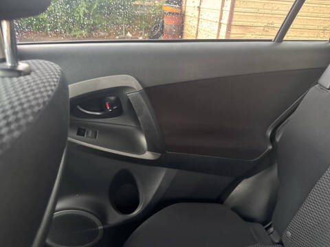 2011 Toyota RAV4 Sport