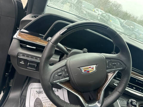 2024 Cadillac Escalade ESV Sport Platinum