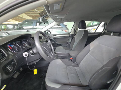 2016 Volkswagen e-Golf SE