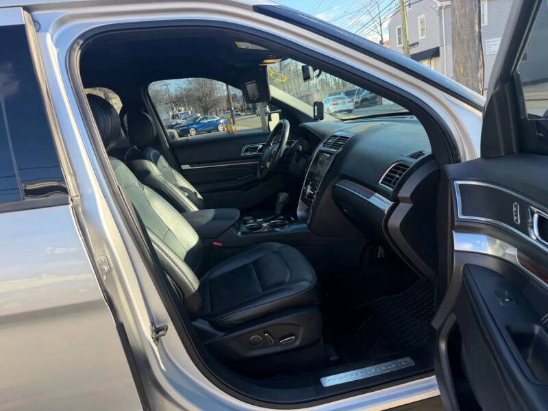 2017 Ford Explorer Limited