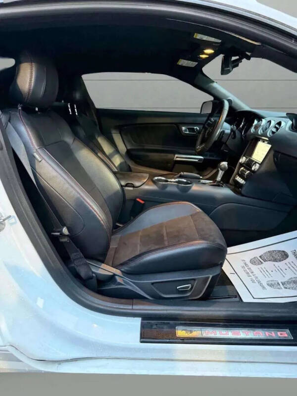 2017 Ford Mustang GT Premium