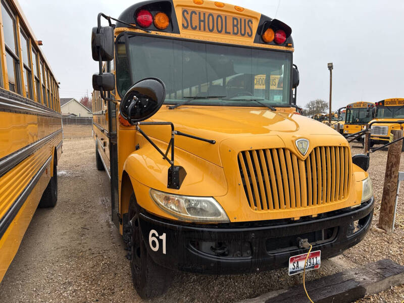 2011 IC Bus CE Series