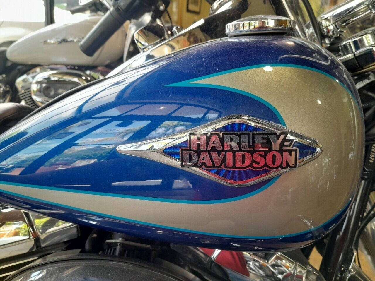 2009 HARLEY DAVIDSON Heritage Softail Classic SUV / Crossover - $8,950
