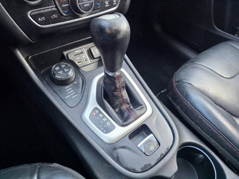 2016 Jeep Cherokee Trailhawk