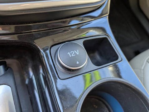 2017 Ford C-MAX Energi Titanium