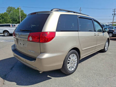 2009 Toyota Sienna XLE