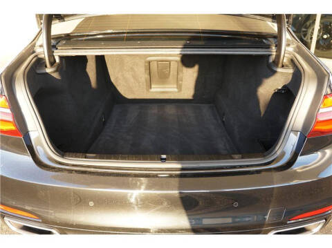 2018 BMW 7 Series 750i xDrive