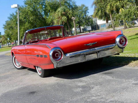1962 Ford Thunderbird