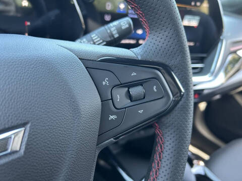 2025 Chevrolet Trax RS