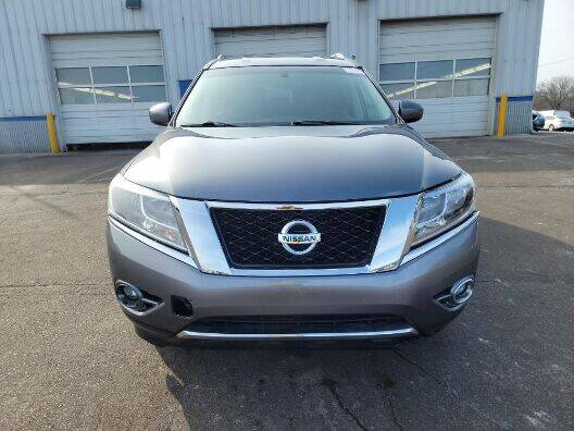 2016 Nissan Pathfinder for sale at NORTH CHICAGO MOTORS INC in North Chicago IL