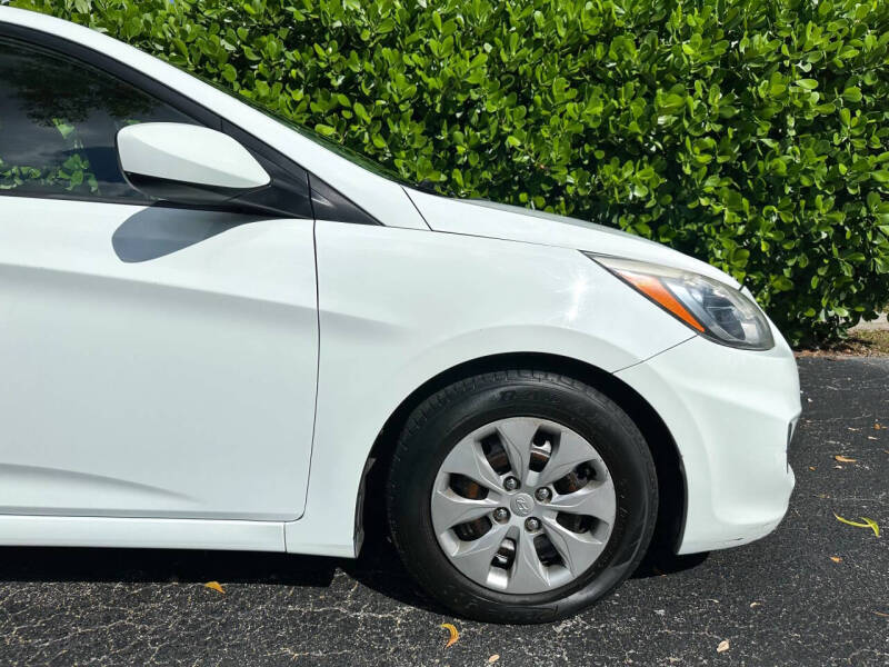 2015 Hyundai Accent GS