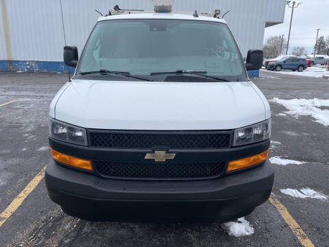 2021 Chevrolet Express 2500