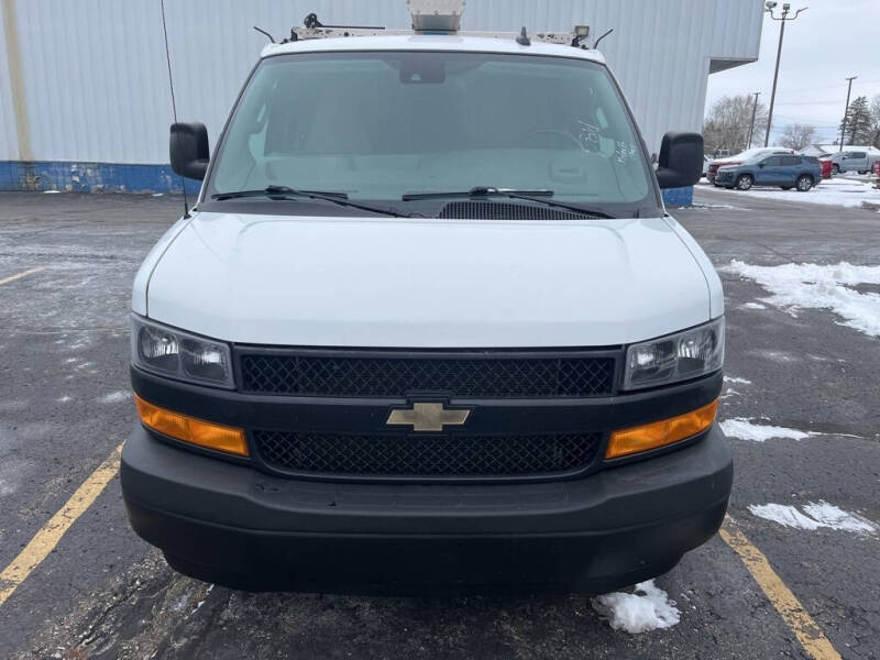 2021 Chevrolet Express 2500