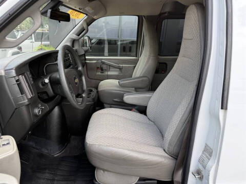 2020 Chevrolet Express LT 3500