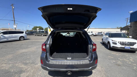 2017 Subaru Outback 2.5i Premium