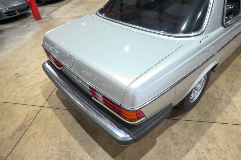 1978 Mercedes-Benz 280-Class