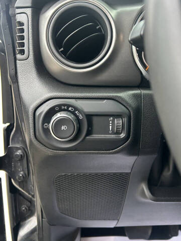 2023 Jeep Wrangler Willys