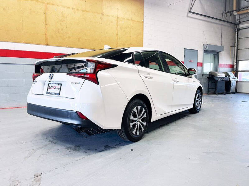 2020 Toyota Prius LE AWD-e