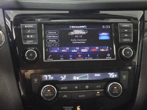 2022 Nissan Rogue Sport SV