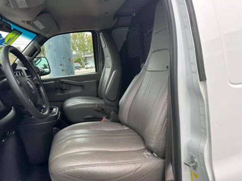 2019 Chevrolet Express 2500