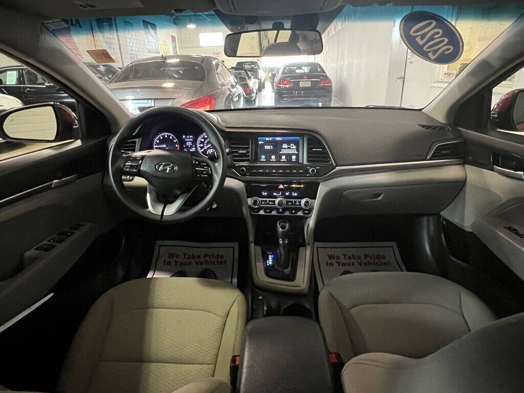 2020 Hyundai ELANTRA for sale at Professional Sales Inc in Bensalem, PA