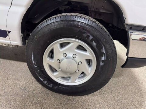 2012 Ford E-Series E-350 SD