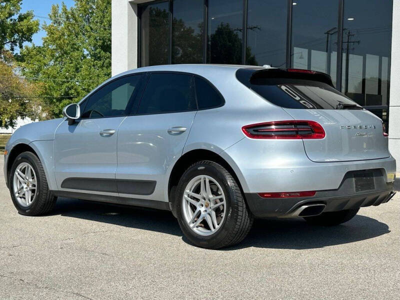 2017 Porsche Macan
