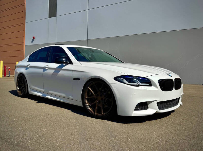 2011 BMW 5 Series 528i