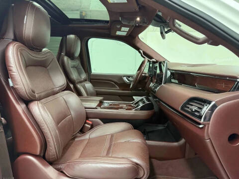 2020 Lincoln Navigator L Black Label