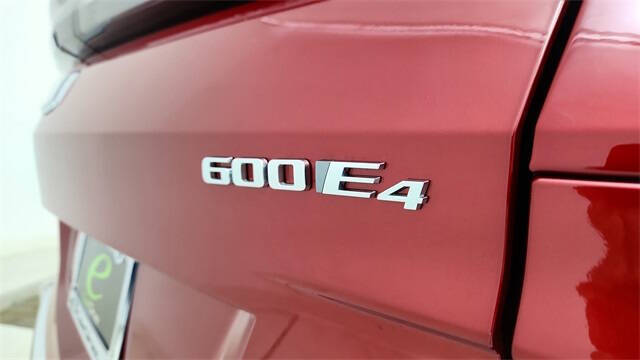 2025 Cadillac LYRIQ Luxury 3