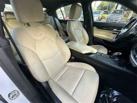 2024 Cadillac CT5 Premium Luxury