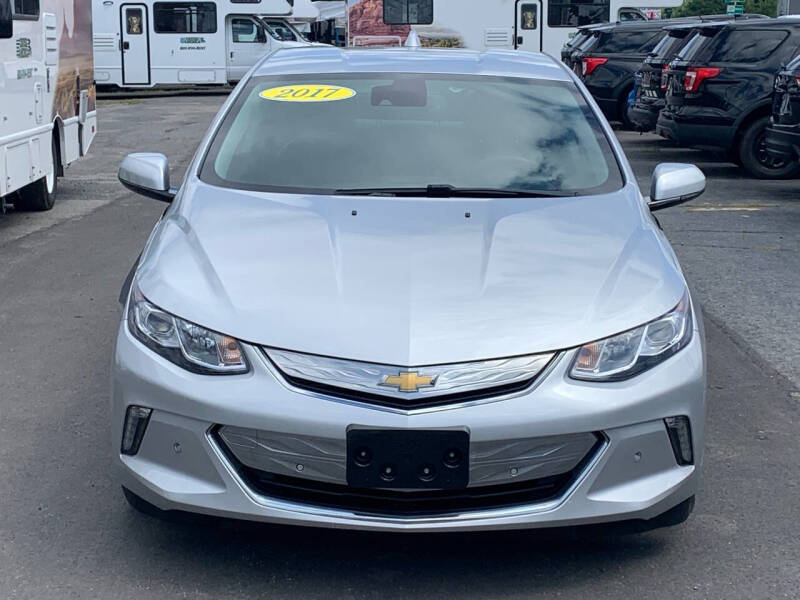 Used 2017 Chevrolet Volt Premier with VIN 1G1RD6S5XHU105925 for sale in Worcester, MA