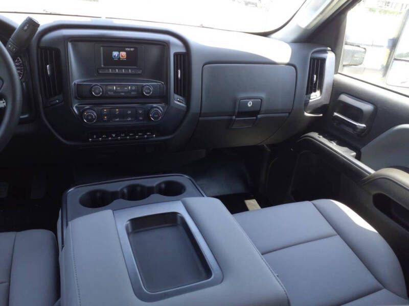 2024 Chevrolet Silverado MD