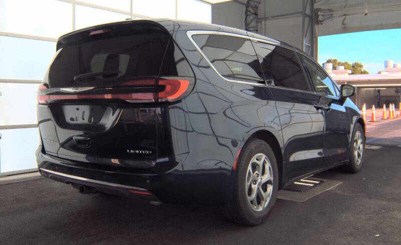 2024 Chrysler Pacifica Limited