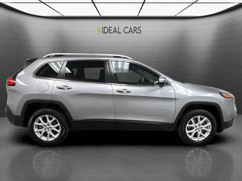 2018 Jeep Cherokee Latitude Plus