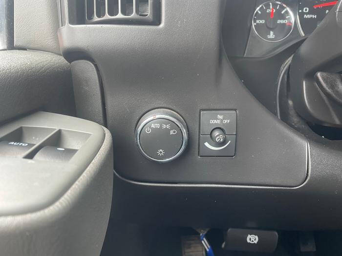 2017 Chevrolet Express 2500