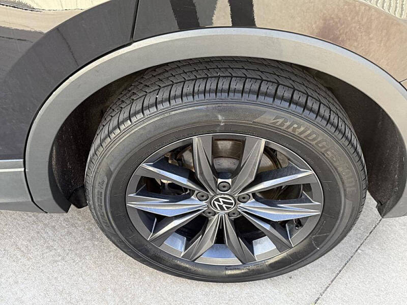 2022 Volkswagen Tiguan SE