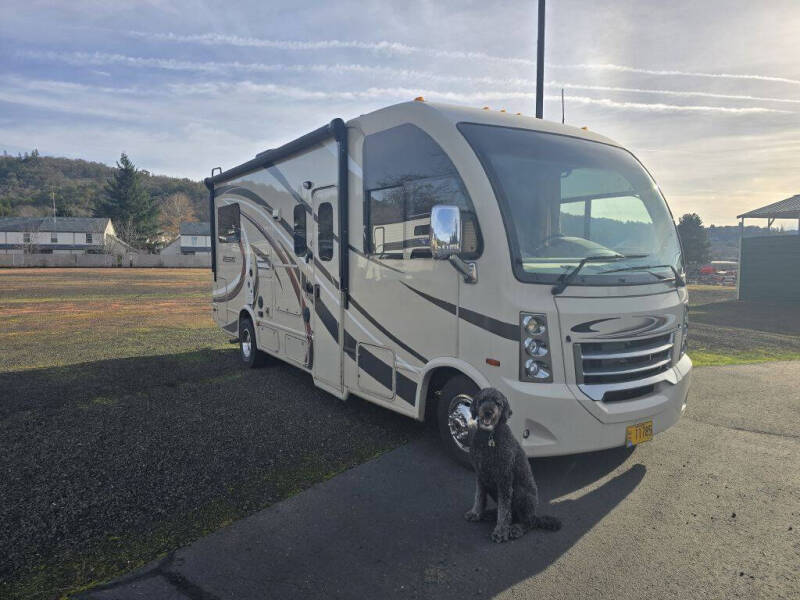 2017 Ford E-Series E-450 SD