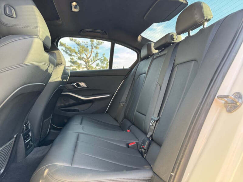 2019 BMW 3 Series 330i