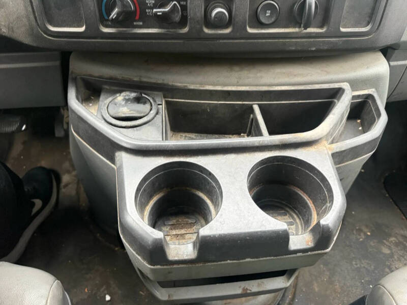 2010 Ford E-Series E-150