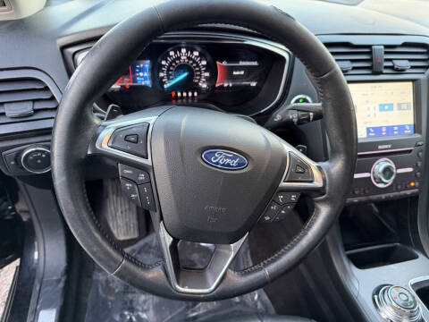 2020 Ford Fusion Titanium